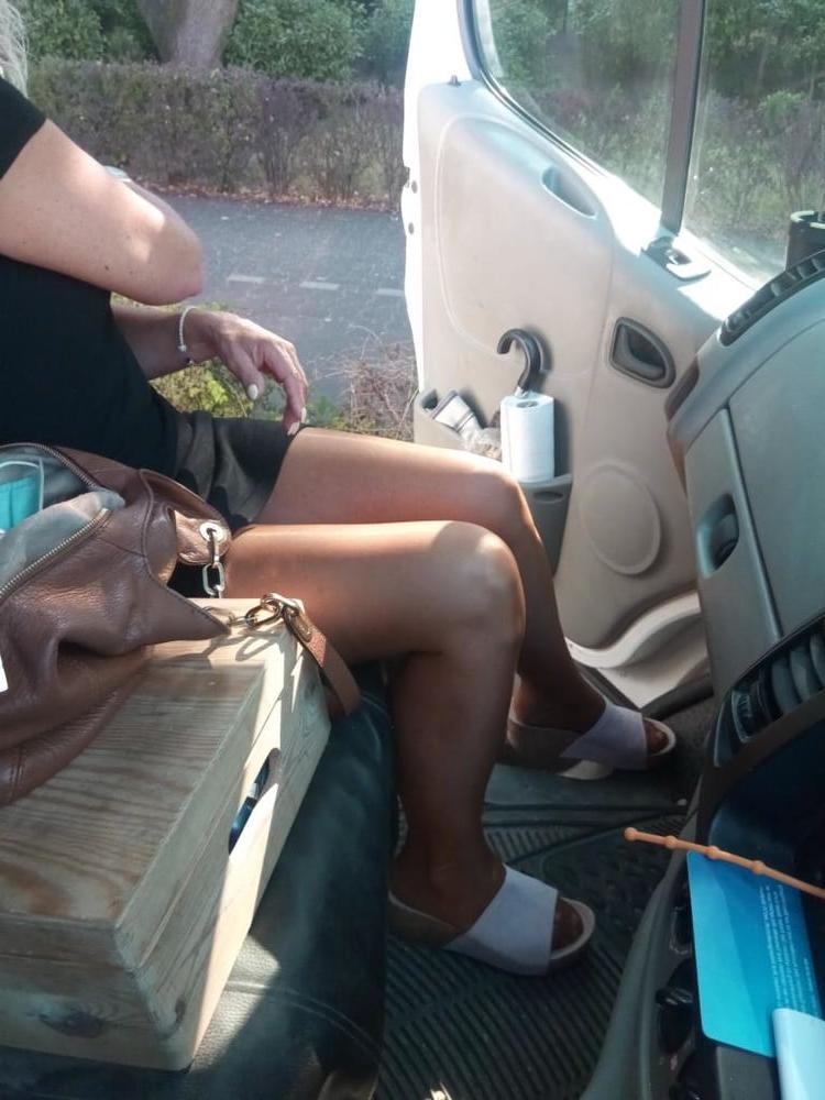 20P pantyhose in summer