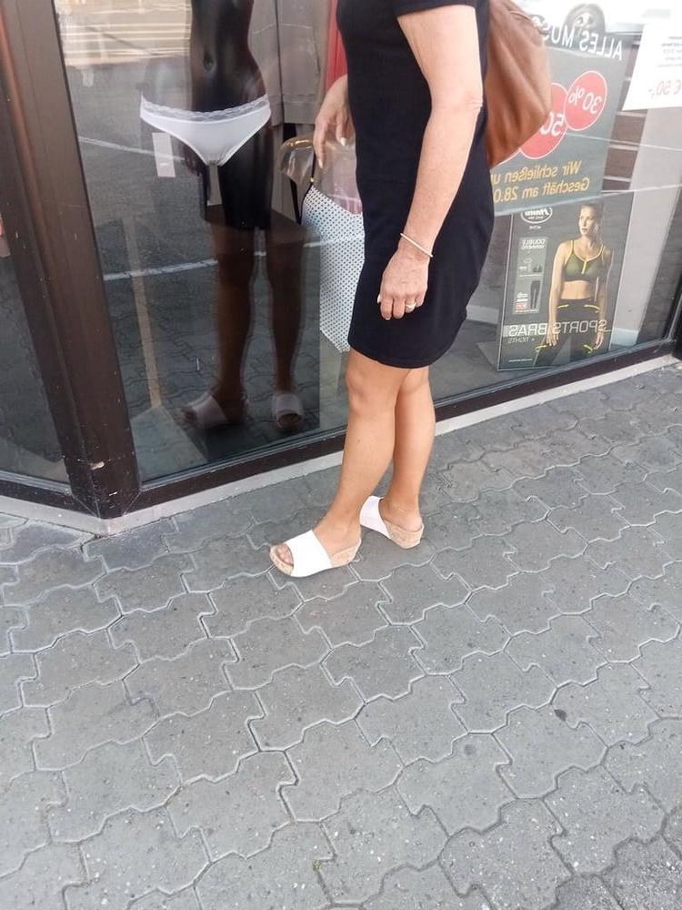 20P pantyhose in summer