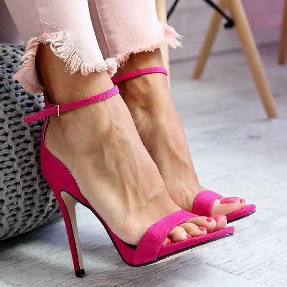 25P High heels 12