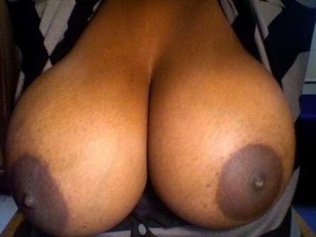 25P Busty Black Babes Vol. 11