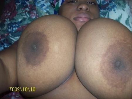 25P Busty Black Babes Vol. 11