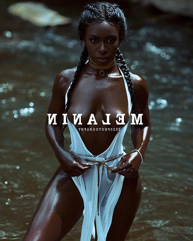 25P Busty Black Babes Vol. 6