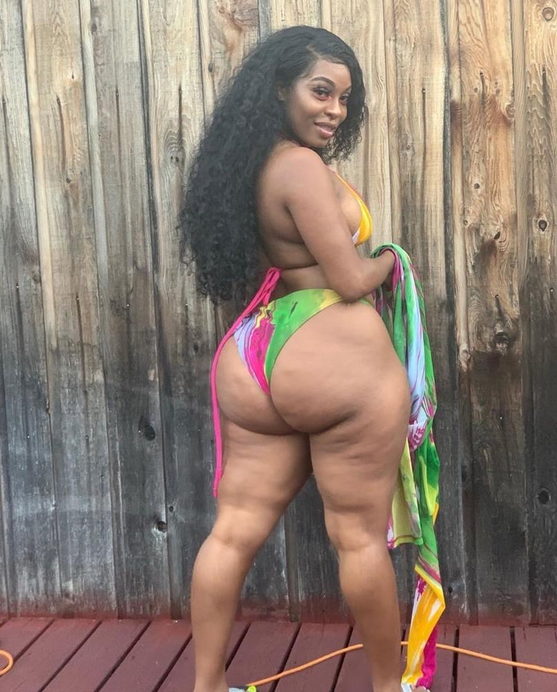 25P SWIMSUIT EBONIES
