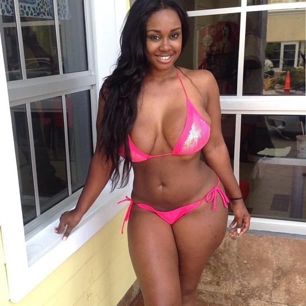 25P Busty Black Babes Vol. 4