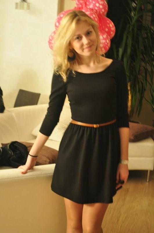 25P sexy females in tights pantyhose nylons 99
