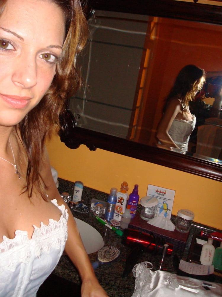 25P petit meraviglioso dejavu top busty huge