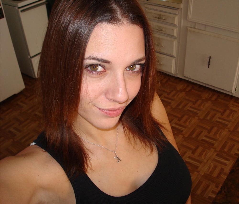 25P petit meraviglioso dejavu top busty huge