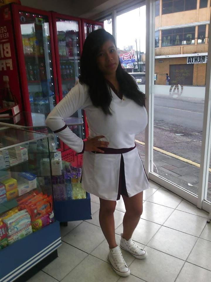 25P chelsea, mesicana tetona y una puta top busty huge