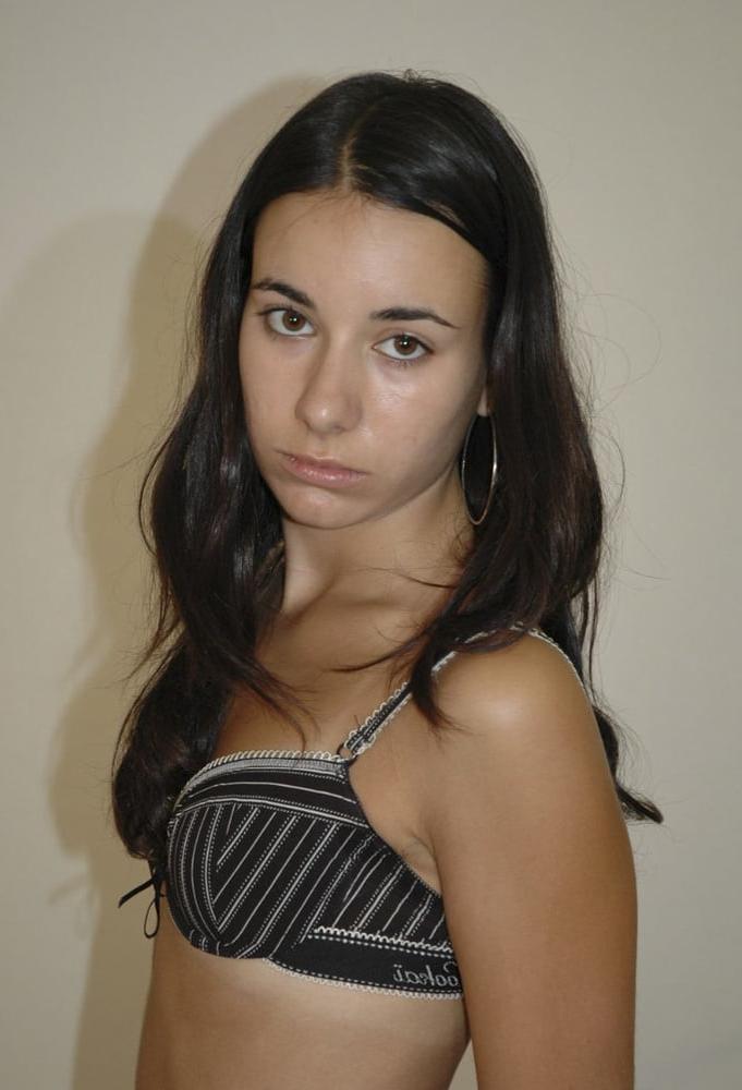 25P Forced strippings embarrassed naked female (ENF)
