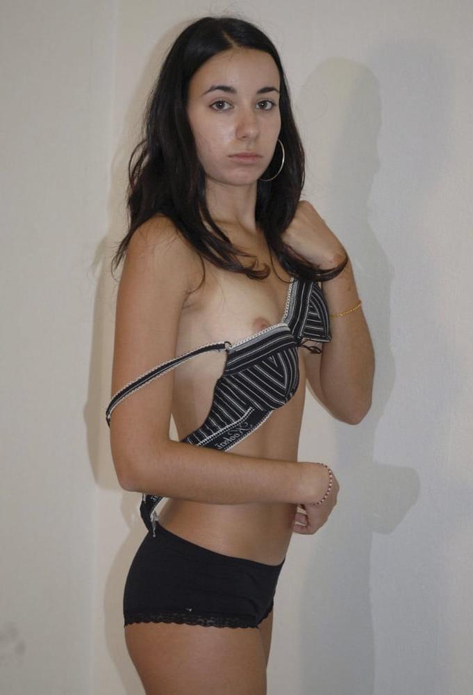 25P Forced strippings embarrassed naked female (ENF)