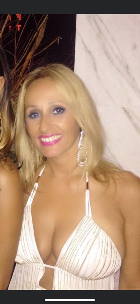 8P Sexy Busty Mature Italian