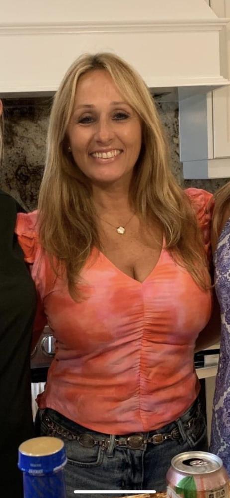 8P Sexy Busty Mature Italian