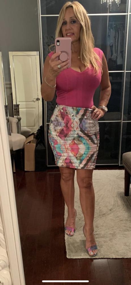 8P Sexy Busty Mature Italian