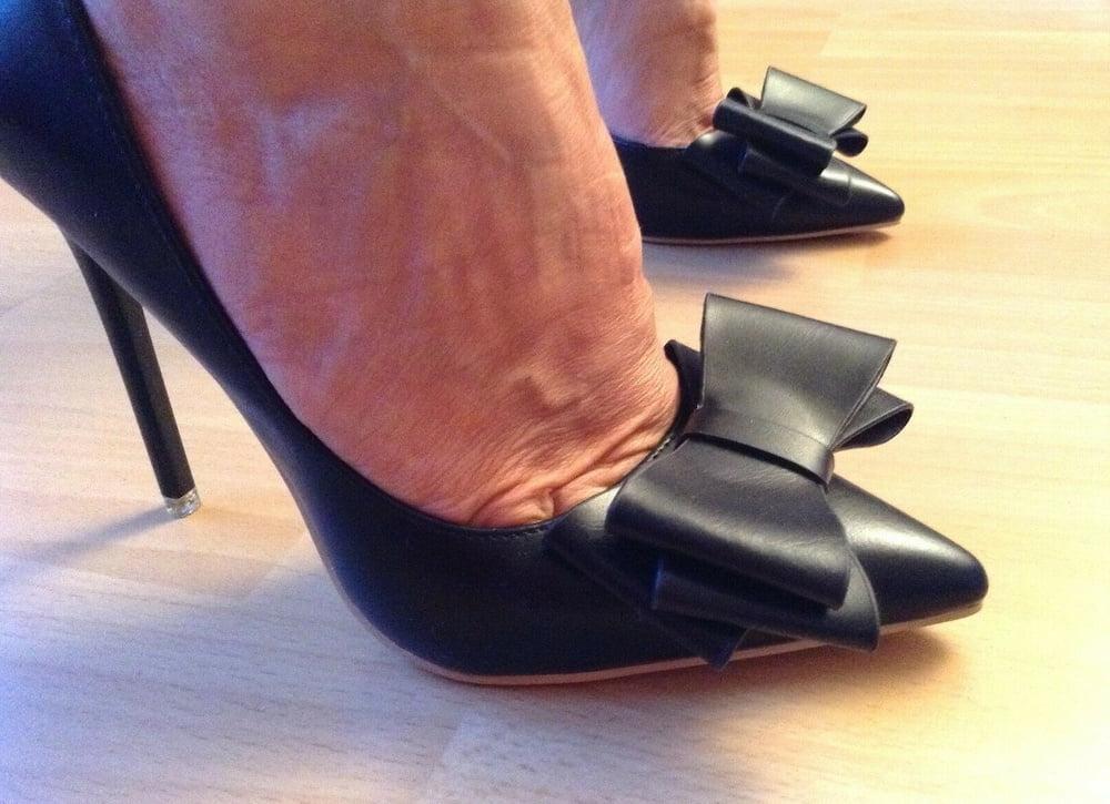 25P heels 81