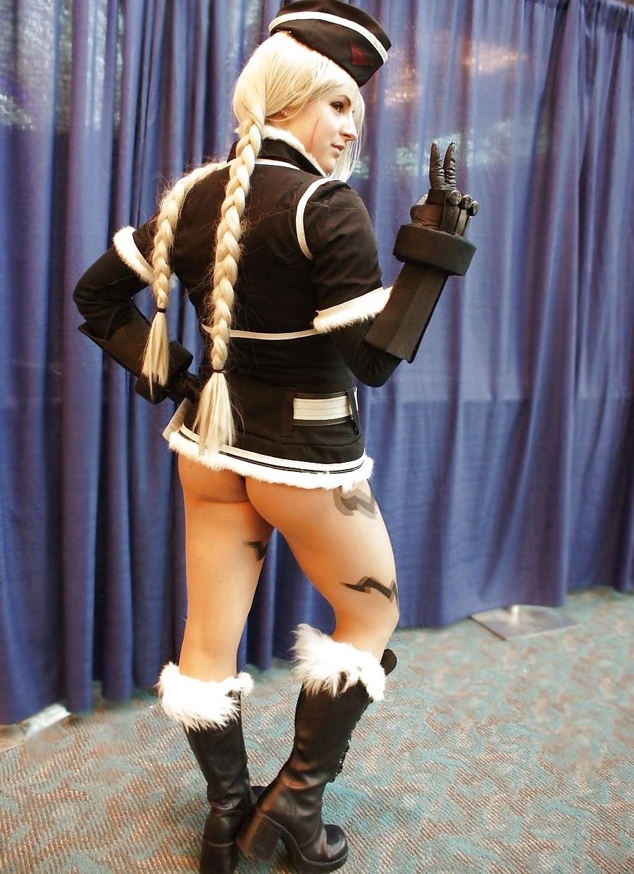 25P 0065 cosplay