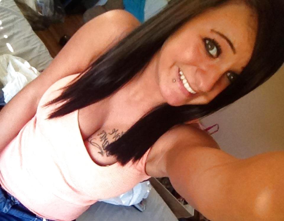 25P Busty Teen Jordyn