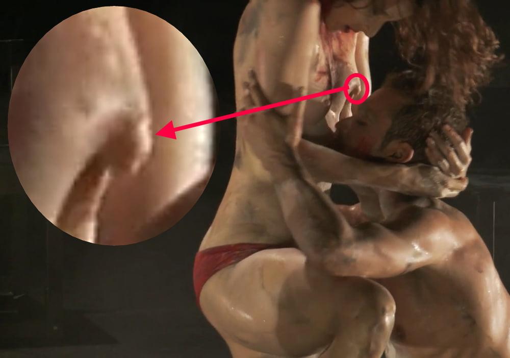 5P Emilie Assayag's nipple is a little distorted