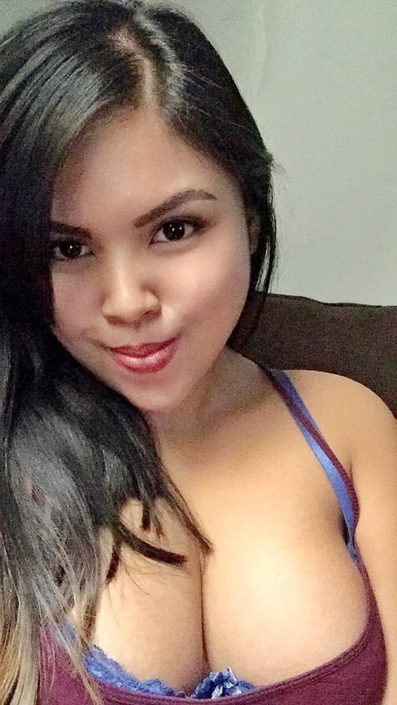 10P busty pinay2