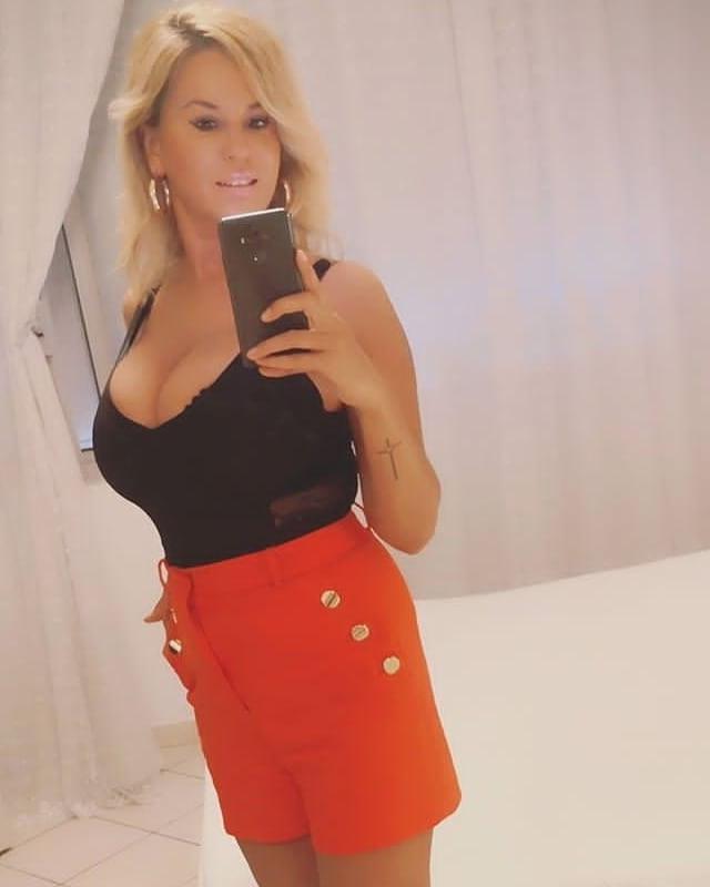25P Jelena - Busty MILF Slut