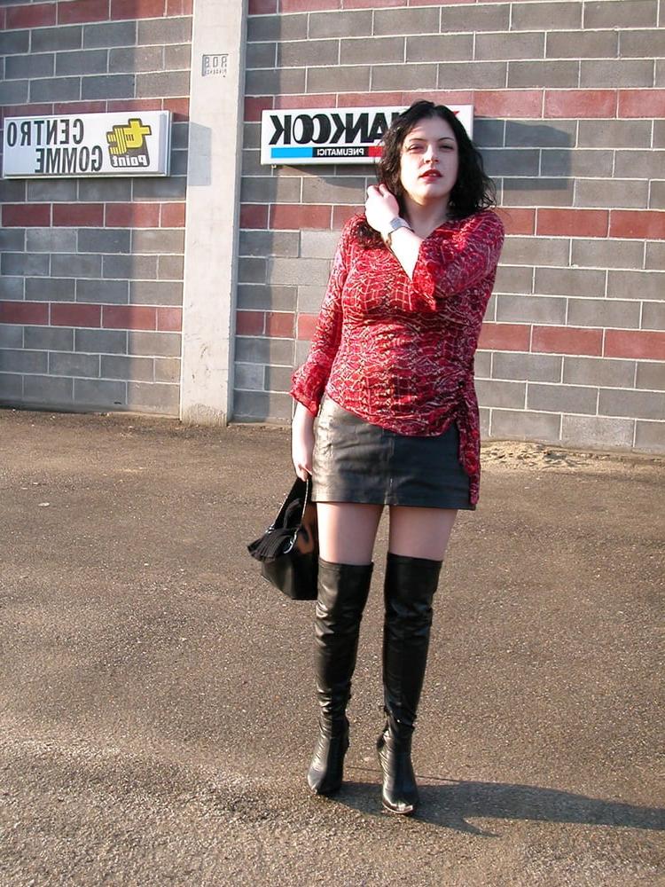 25P Working women of the street