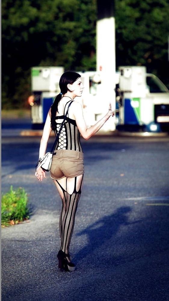 25P Working women of the street