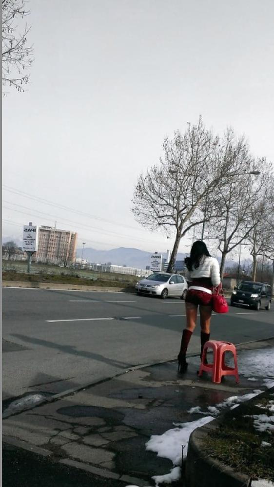 25P Working women of the street