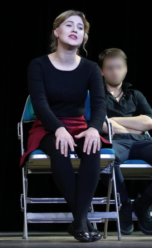 25P Tights &amp; Pantyhose on Stage