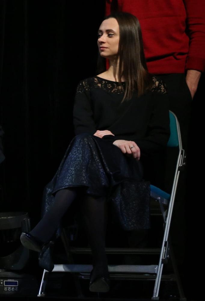 25P Tights &amp; Pantyhose on Stage