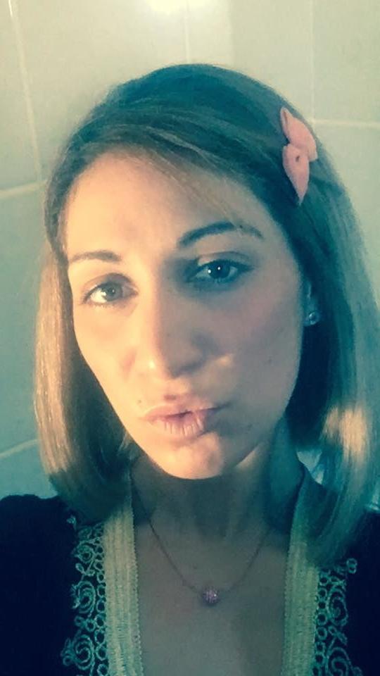 25P French slut