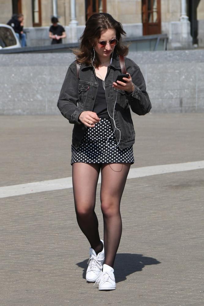 25P Street Pantyhose - Well Hosed Mature Cunts