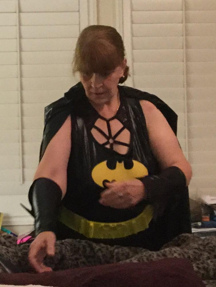 25P Carmen's Batgirl Cosplay