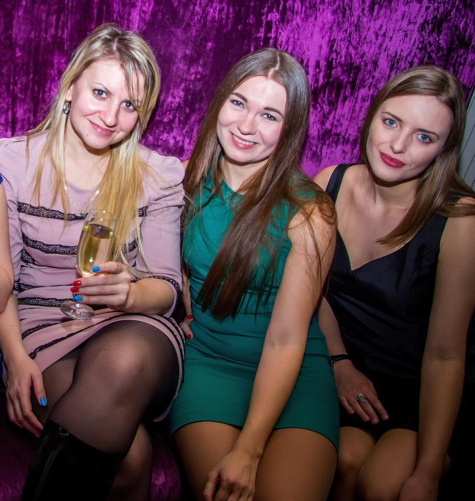 25P Company Party Pantyhose