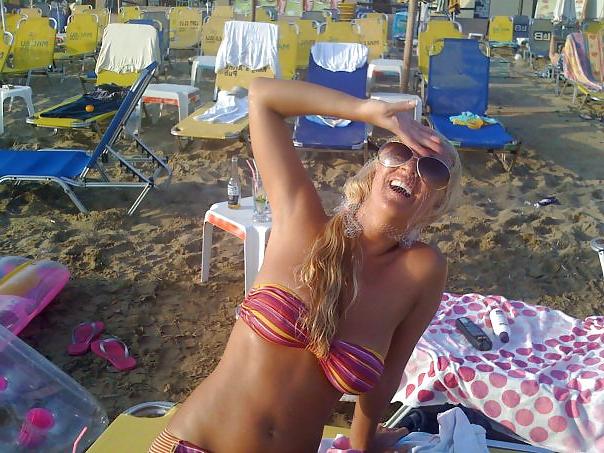 16P How would you fuck her. she needs some dick