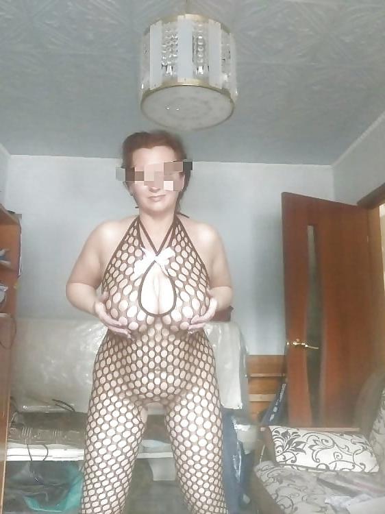 25P noticeable busty russian milf top huge