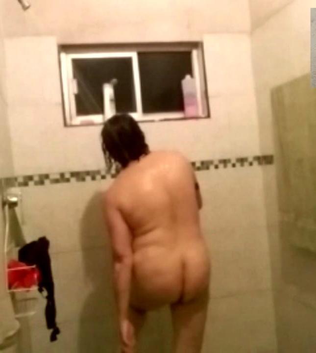 25P Inviting my little slut Carmen to enjoy, what do you think