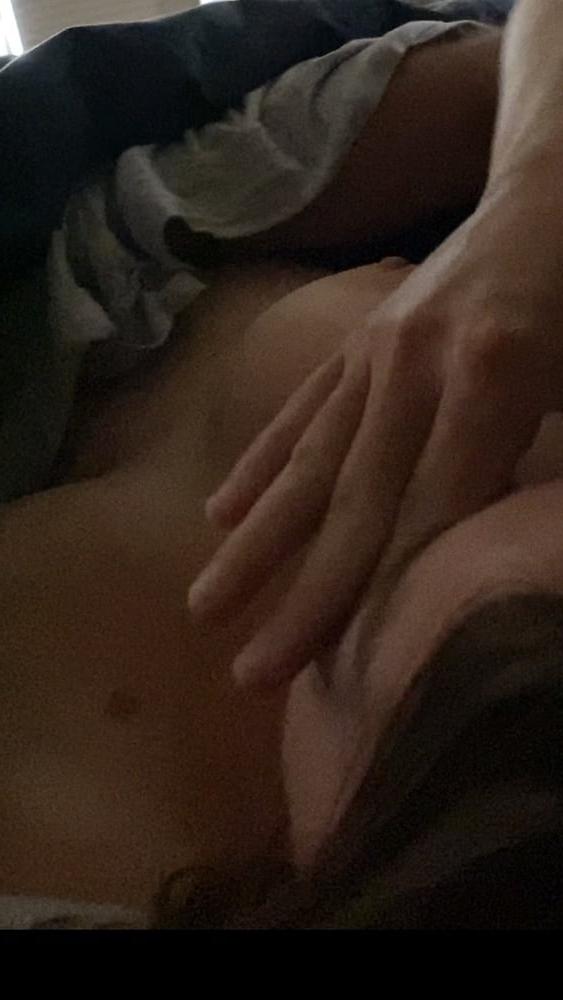 25P Fun Getting the wife naked in bed and sex
