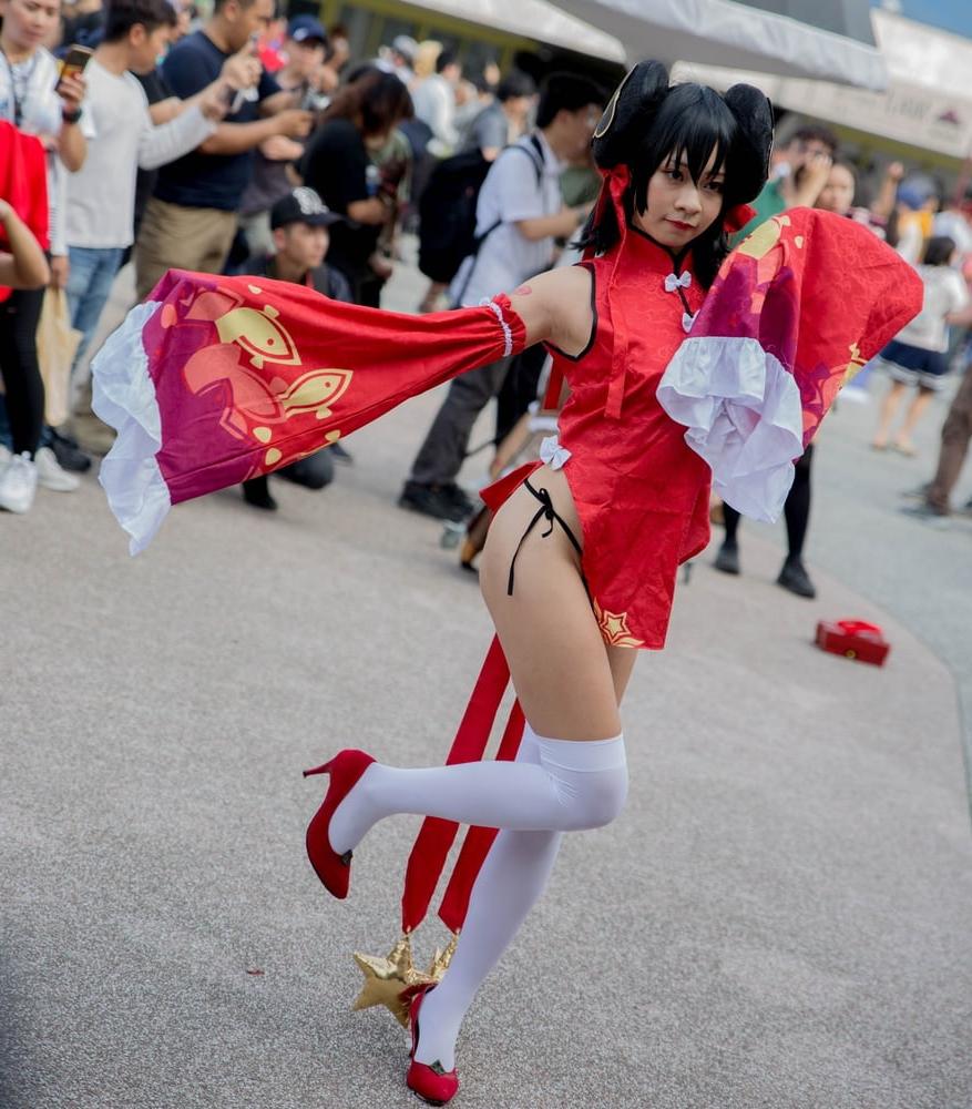 18P Cosplay Cunt in Pantyhose, Stockings and Socks