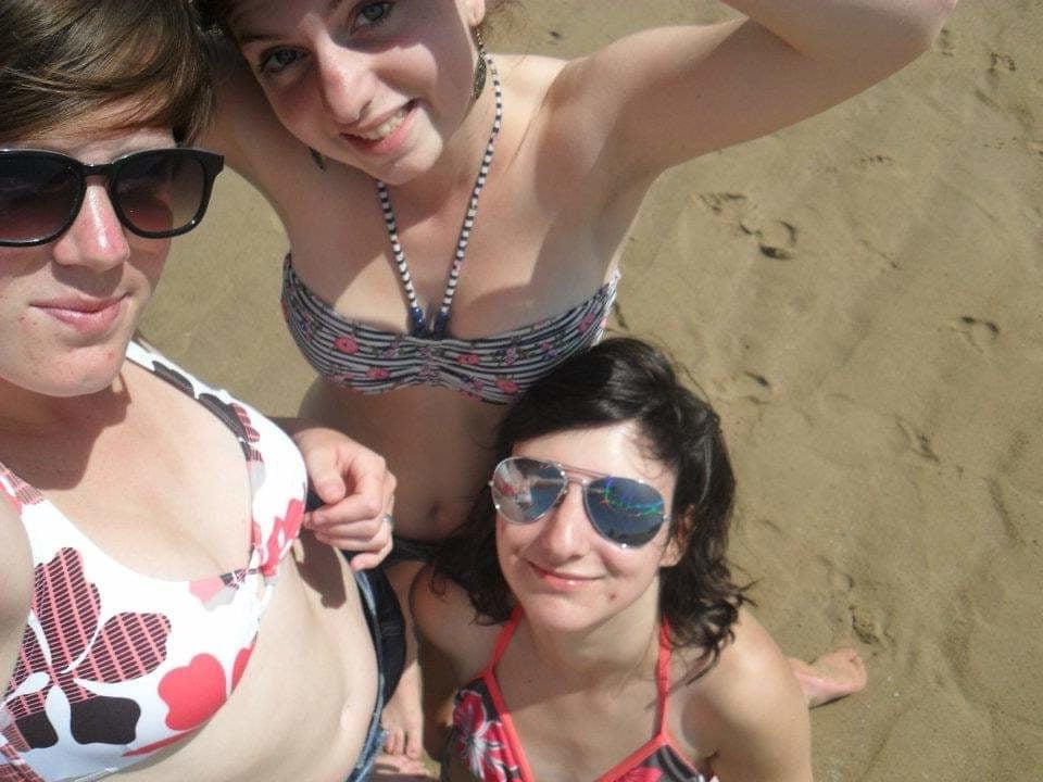 17P Huge boobs for dirty comments