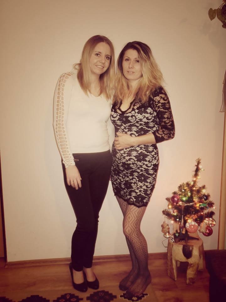25P sexy females in tights pantyhose nylons 94