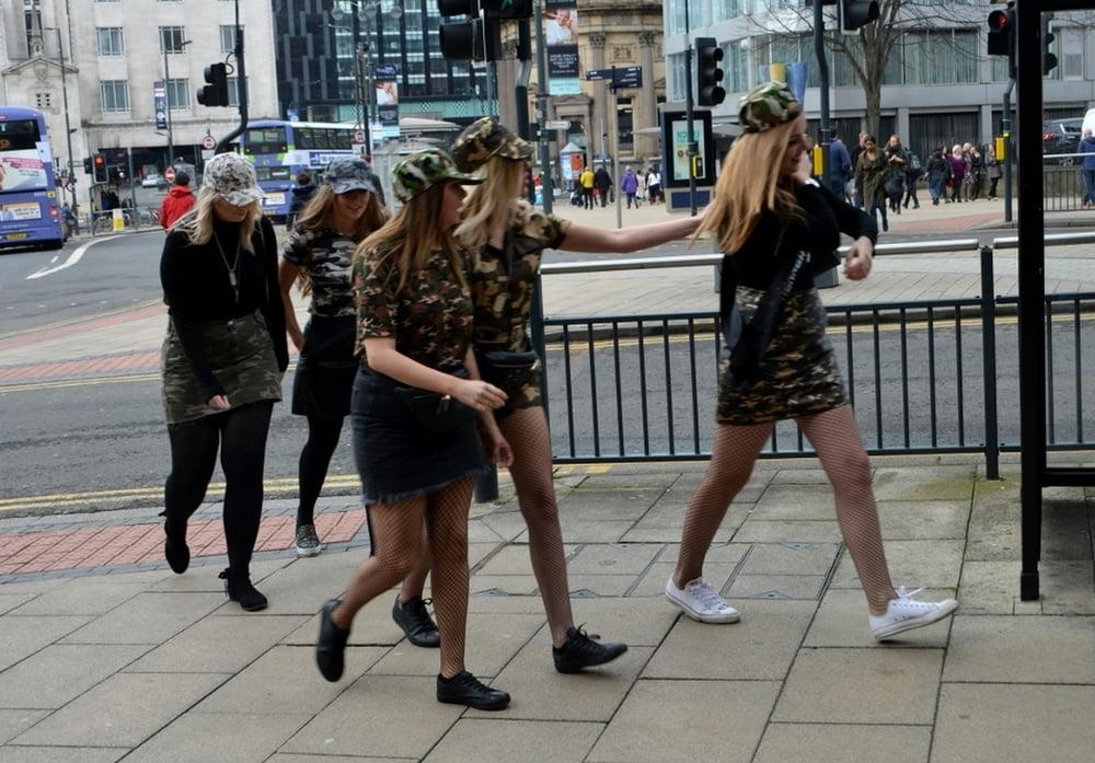 25P Street Pantyhose - UK Hen Party Slags