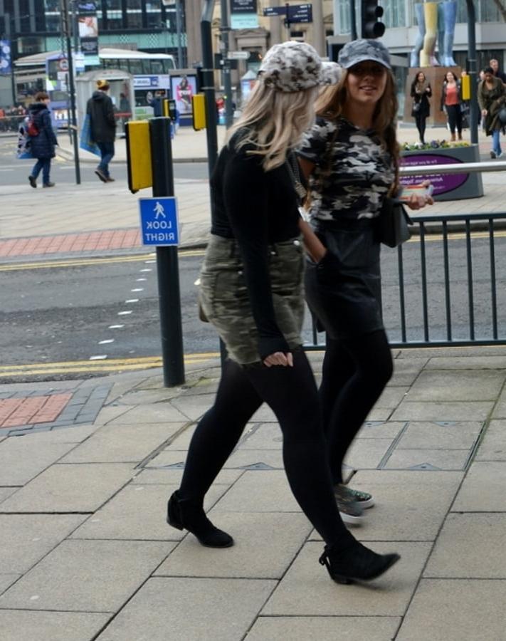 25P Street Pantyhose - UK Hen Party Slags
