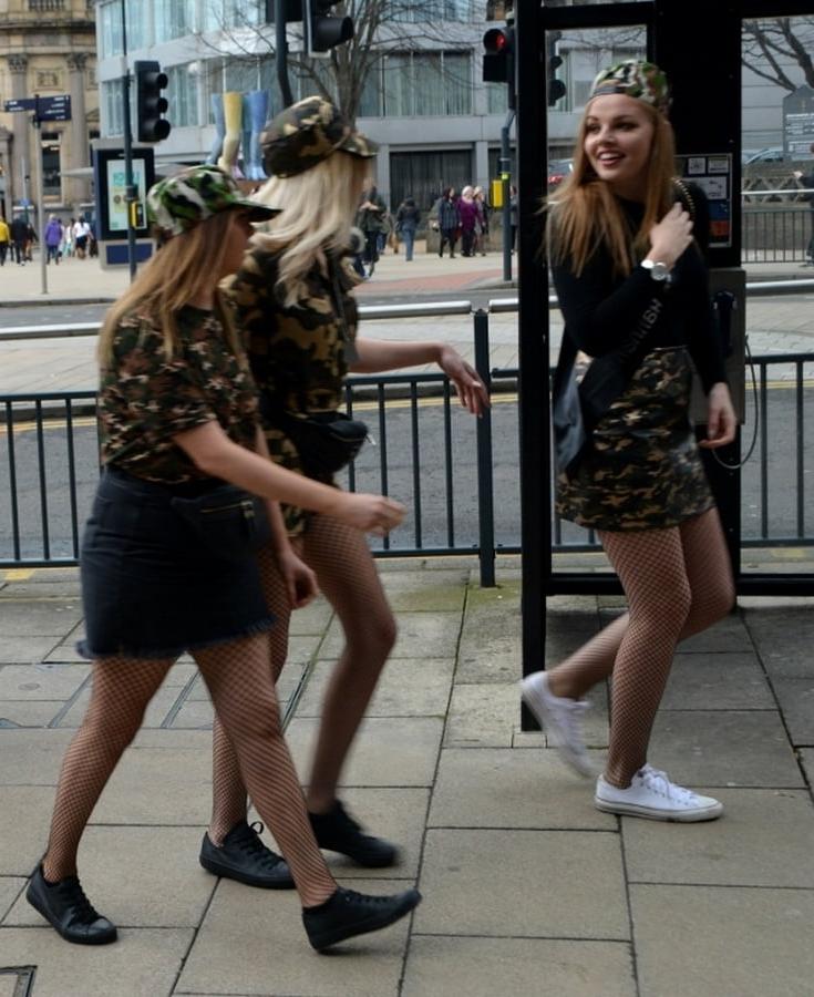 25P Street Pantyhose - UK Hen Party Slags