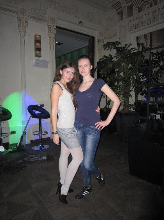 25P sexy females in tights pantyhose nylons 92