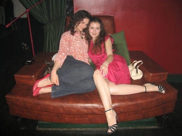 25P sexy females in tights pantyhose nylons 92