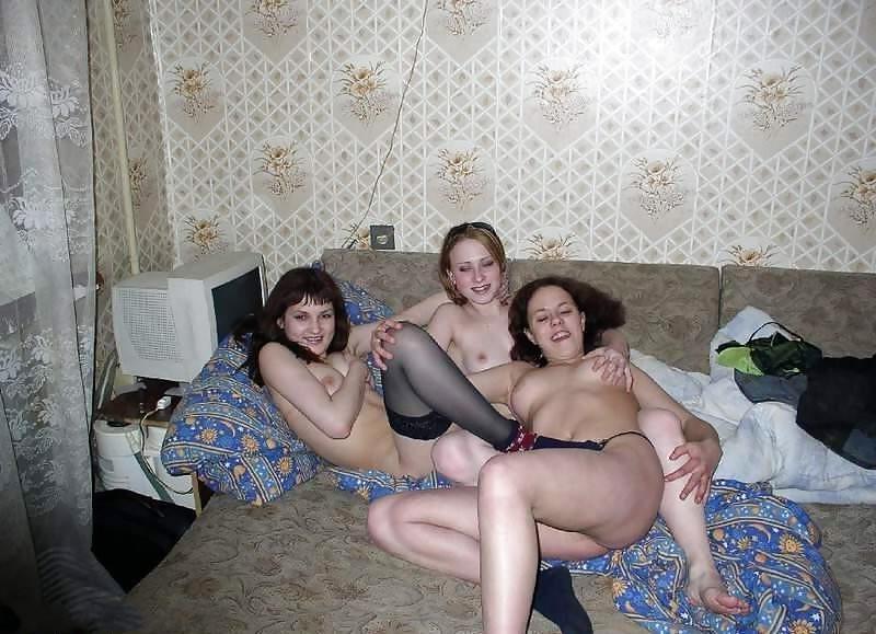8P 3 Sex Slaves