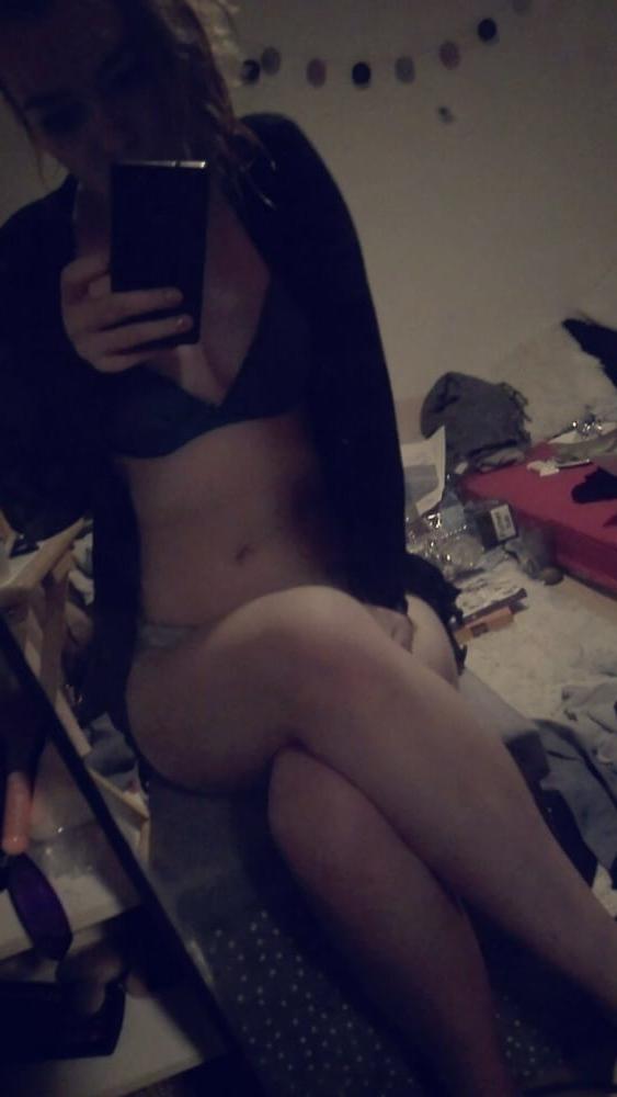 21P Chienne a blacks salope francaise Exposed french slut