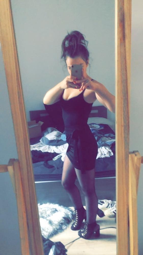 21P Chienne a blacks salope francaise Exposed french slut