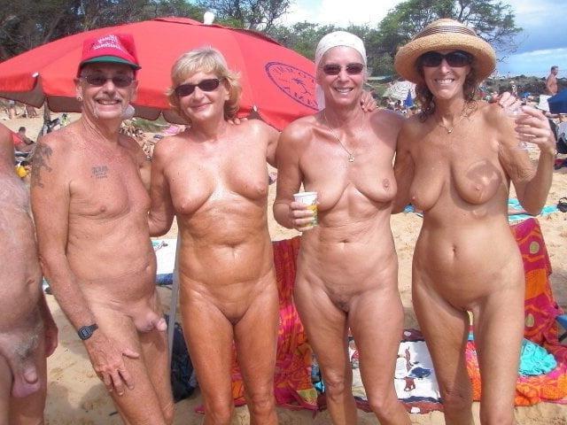 25P Outdoor swingers 08-01-2020