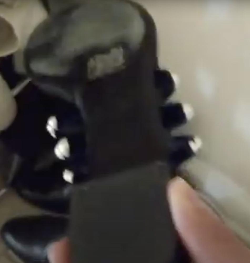 25P My girlfriend's roommate's shoes