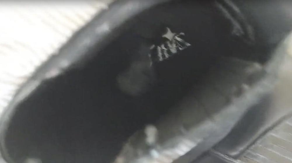 25P My girlfriend's roommate's shoes